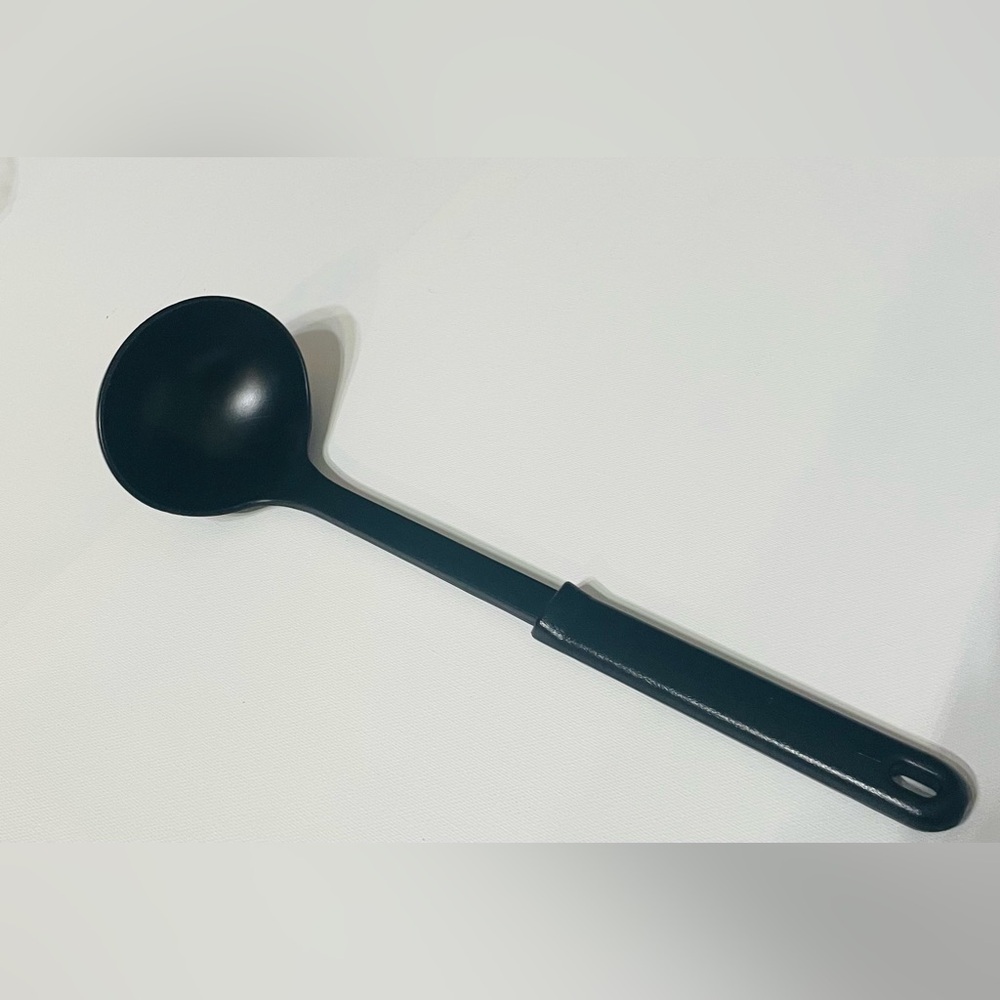 Calphalon Ladle Black Nylon Cooking Serving‎ Sturdy Heat Resist